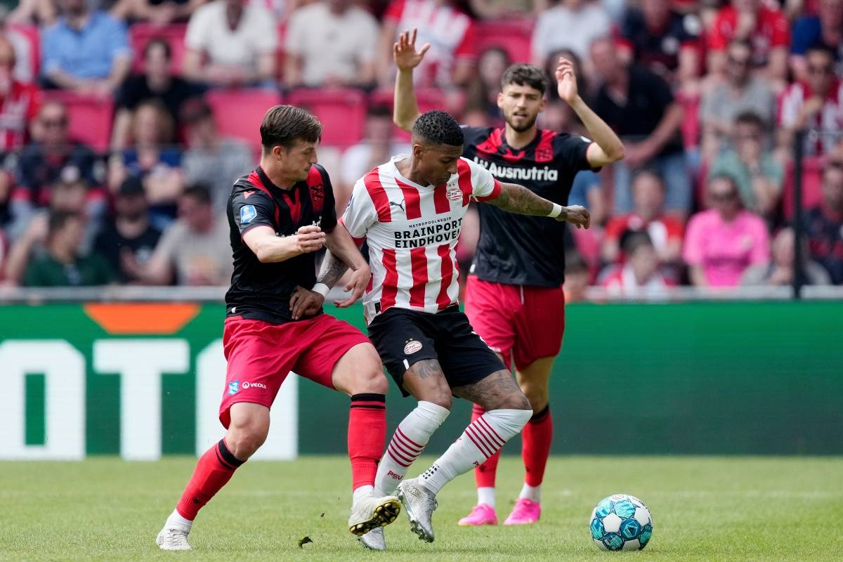 白政恺64杆居新西兰公开赛次轮第三 郑蕴和65杆