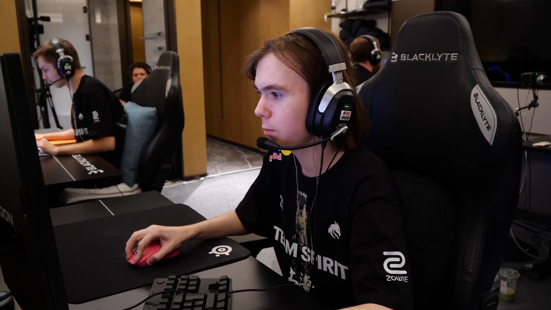 须从这次事 须从这次事