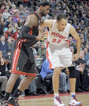 帕拉西奥斯 帕拉西奥斯