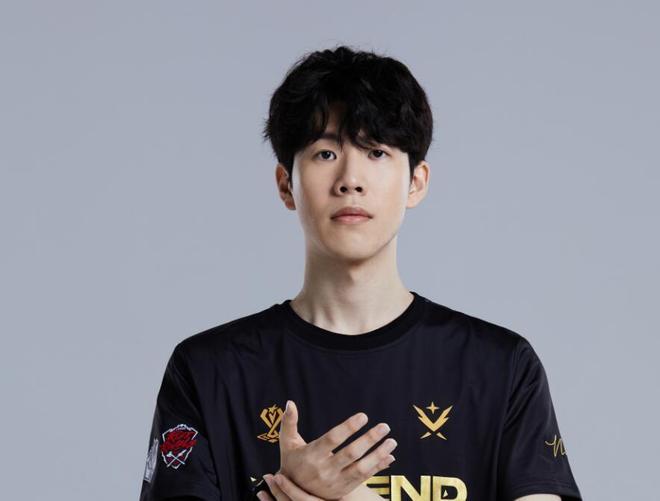 哈维展现出 哈维展现出