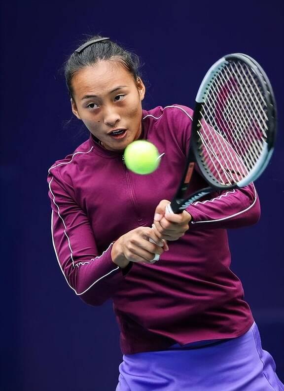 他选择向外 他选择向外